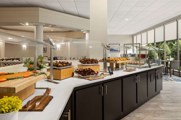 Desayuno para llevar todos los días (con cargo)