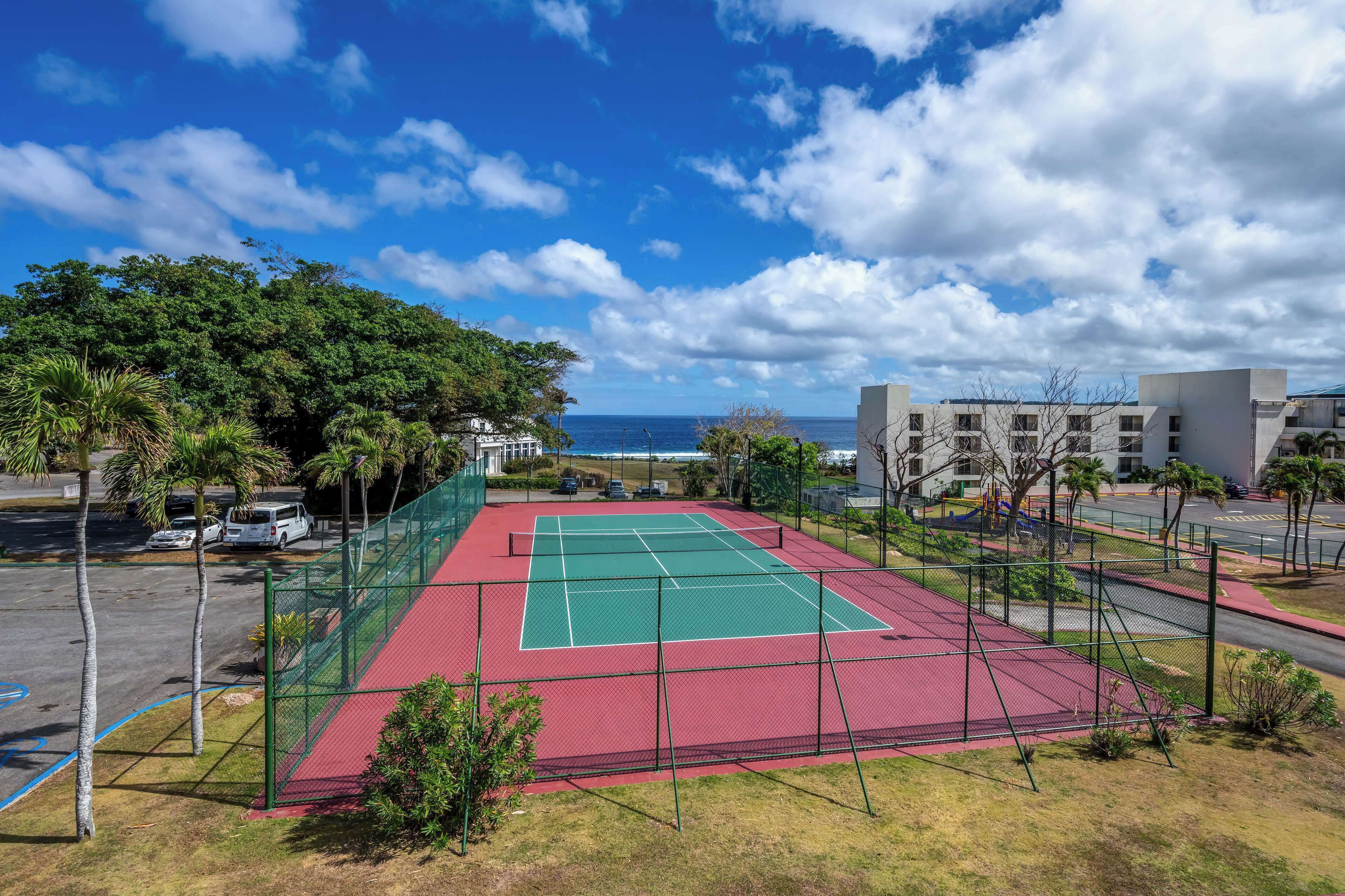 Photo - Hilton Guam Resort & Spa