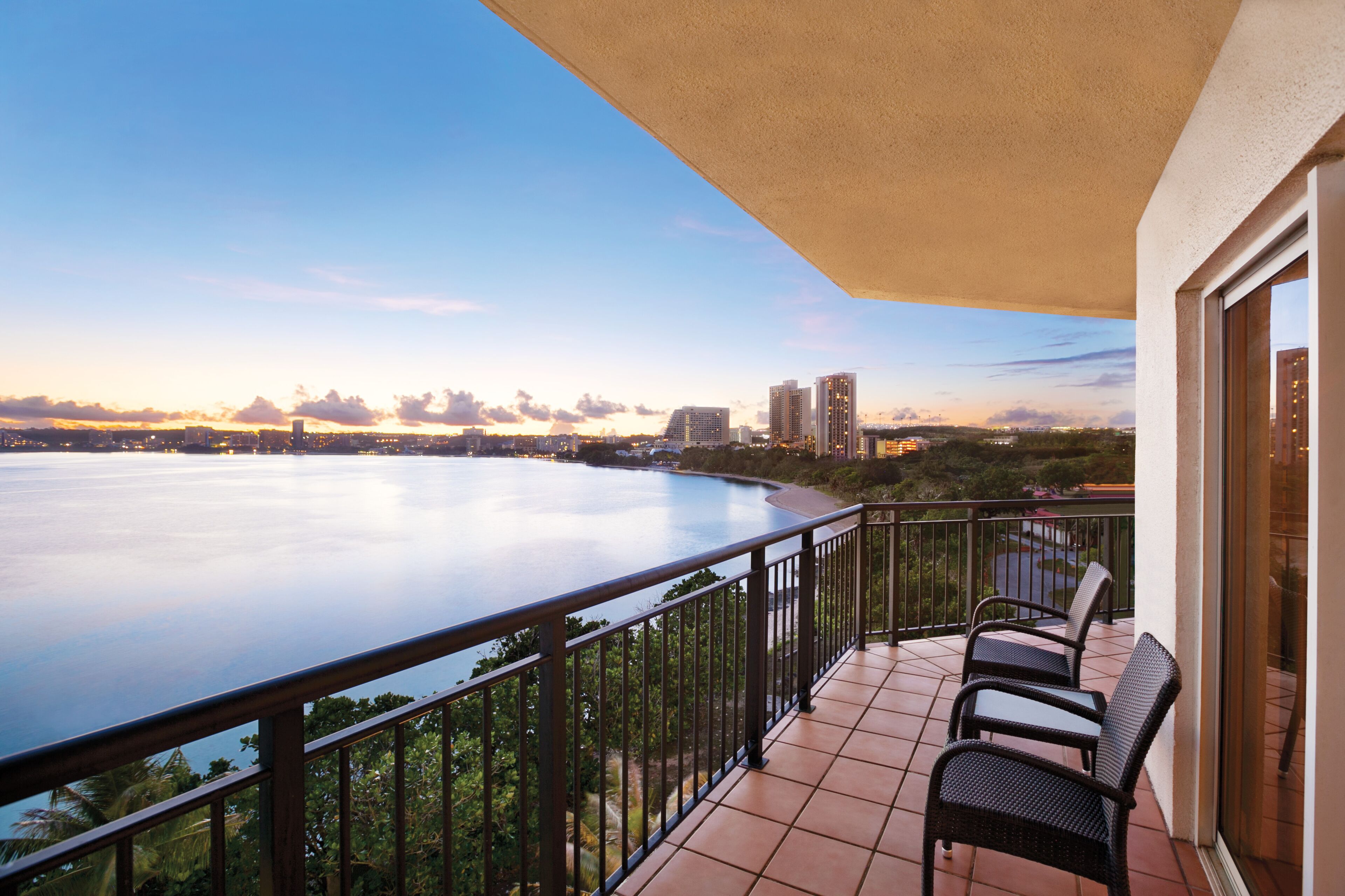 Presidential Suite with Lounge Access | Down comforters, in-room safe, desk, iron/ironing board