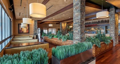 Best Western Plus Oswego Hotel and Conference Center