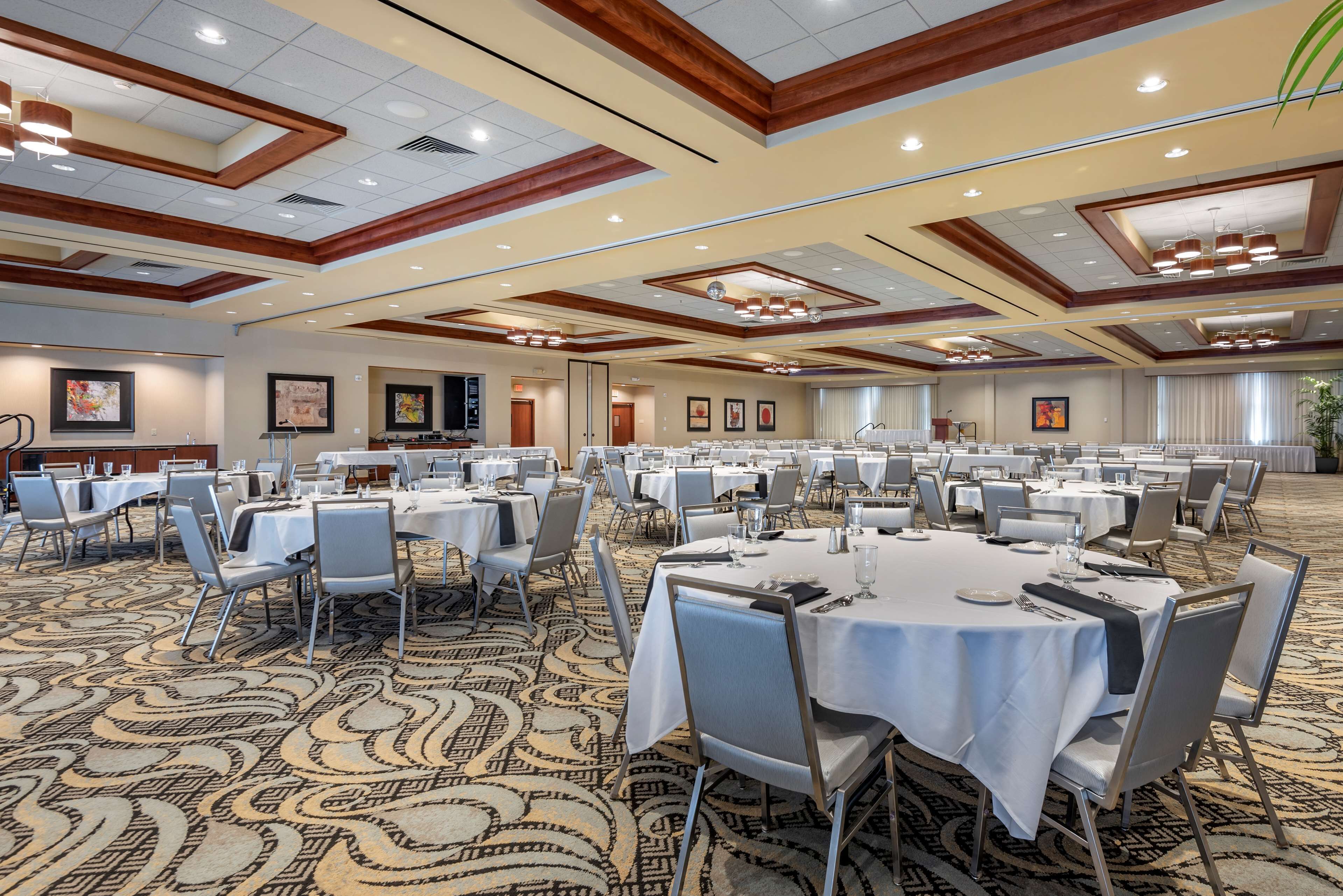 Photo - Best Western Plus Oswego  And Conference Center
