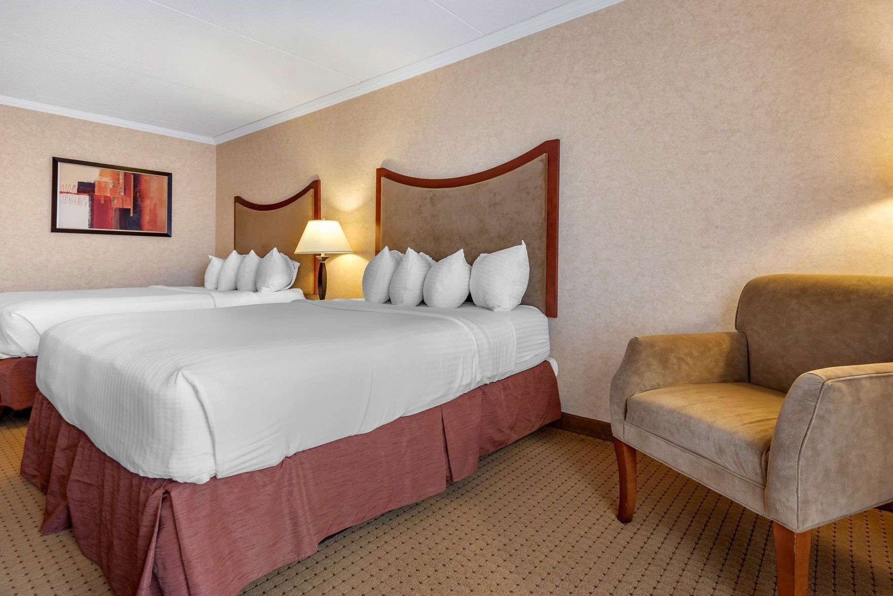In-room safe, individually decorated, individually furnished, desk