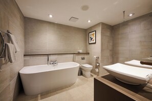 Suite, 1 Bedroom | Bathroom - voco Telford - Ironbridge by IHG (Telford)