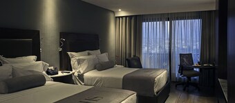 HS HOTSSON Hotel Leon