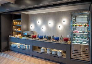 Breakfast (FJD 27 per person)