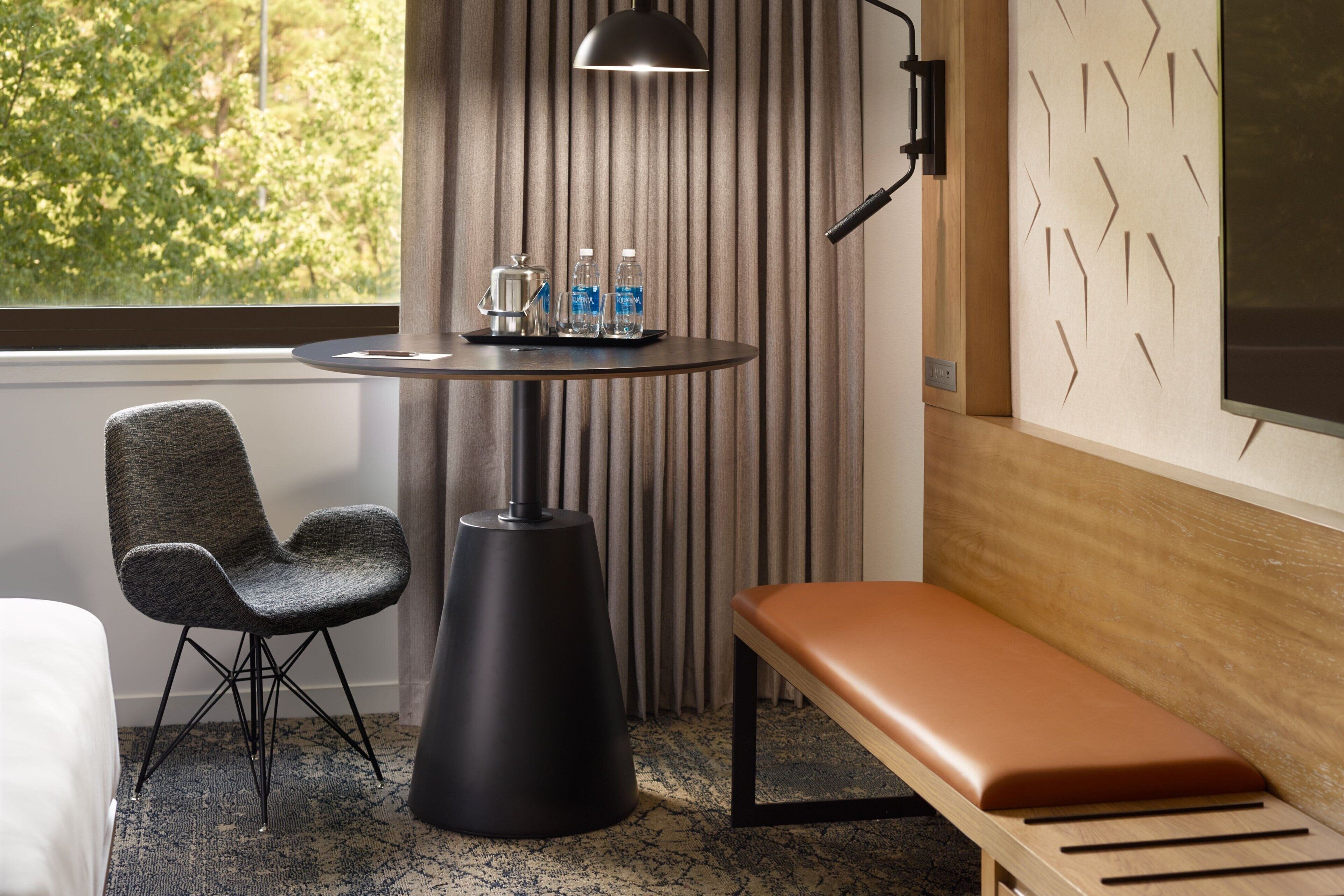 1 bedroom, in-room safe, desk, laptop workspace