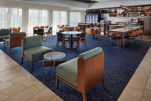 Daily cooked-to-order breakfast for a fee