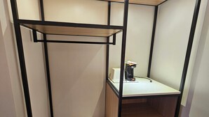 Upgraded 2 Queen Bed Non-Smoking