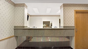 Coffres-forts dans les chambres, bureau