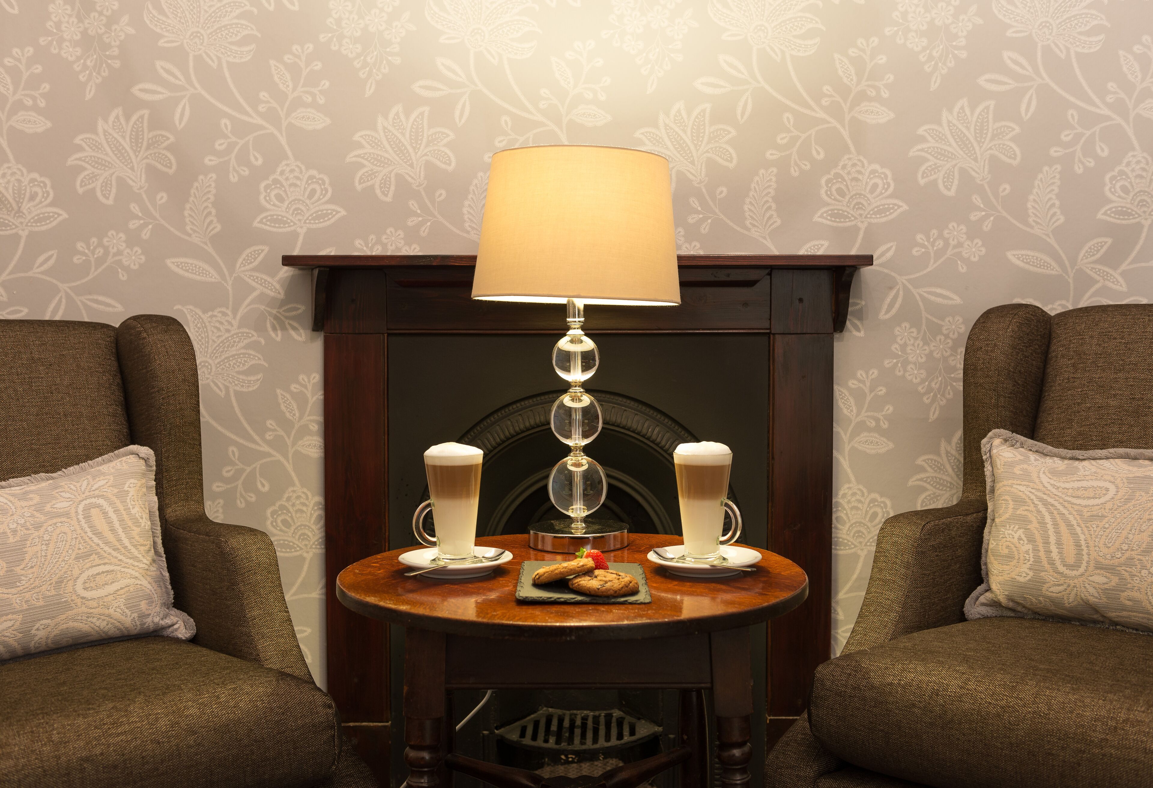 Suite, 1 King Bed, Non Smoking | Living area | Flat-screen TV, iPod dock