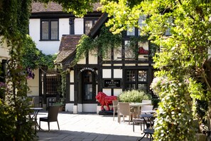 Exterior - Best Western Red Lion Hotel (Salisbury)