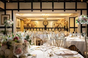 Indoor wedding - Best Western Red Lion Hotel (Salisbury)