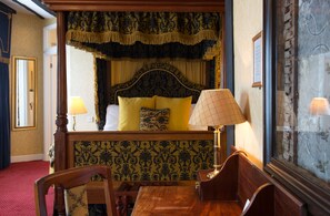 Suíte, 1 cama King, para não fumantes | Detalhe da parte interna