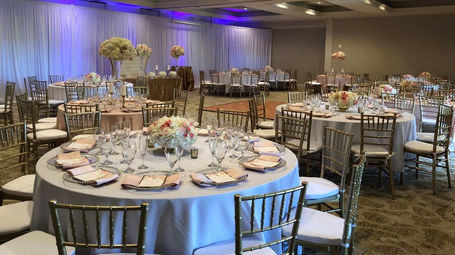 Palm Beach Gardens & Suites Conference Ct