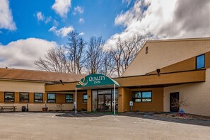 Exterior - Quality Inn Schenectady - Albany (Schenectady)
