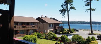 Ramada by Wyndham Campbell River