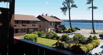 Ramada by Wyndham Campbell River