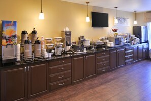 Free daily full breakfast