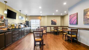 Tägliches inbegriffenes großes Frühstück