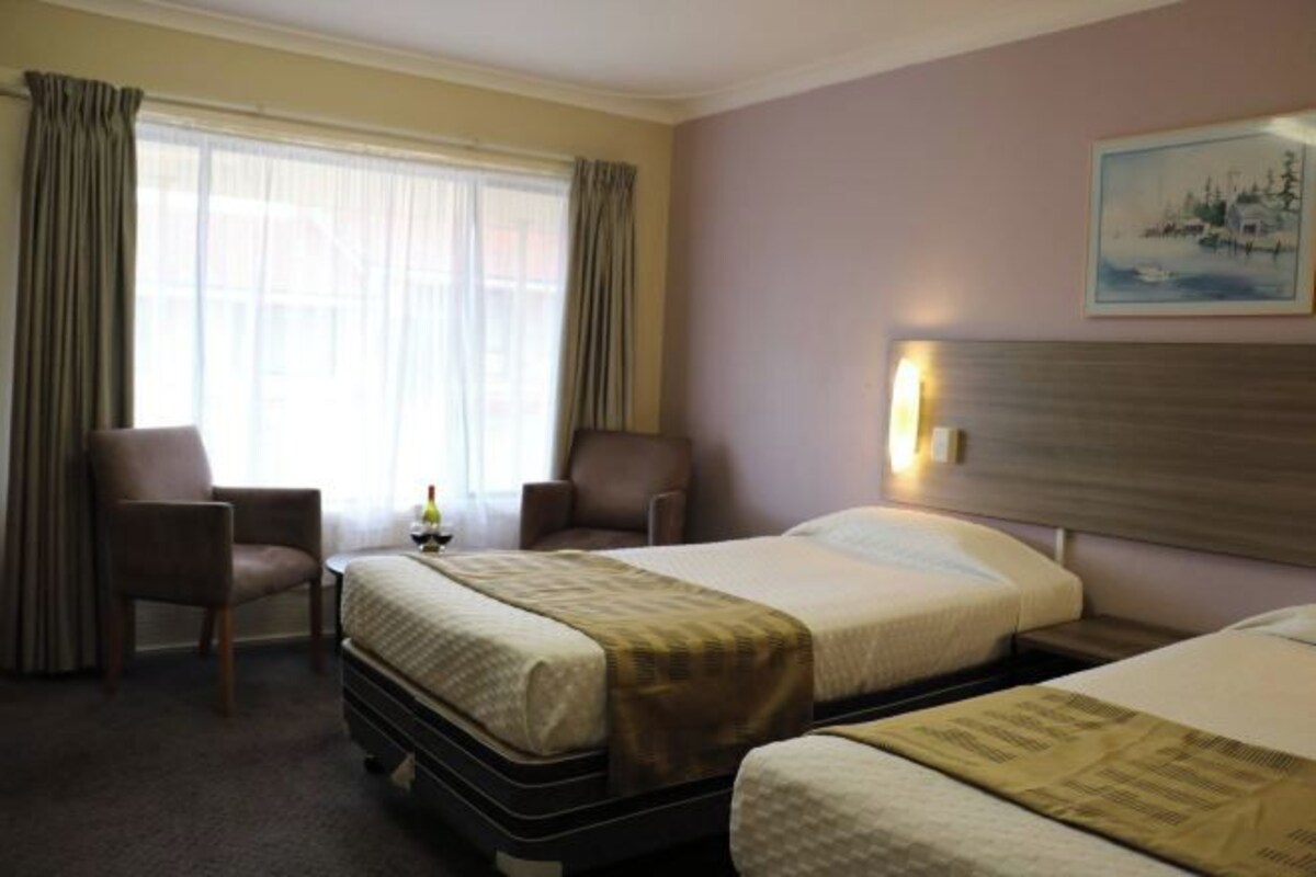 Comfort Twin Room