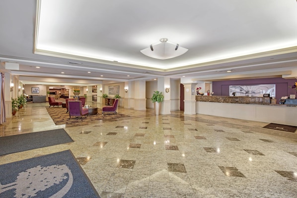 Reception - DoubleTree by Hilton Downtown Wilmington - Legal District (Wilmington)
