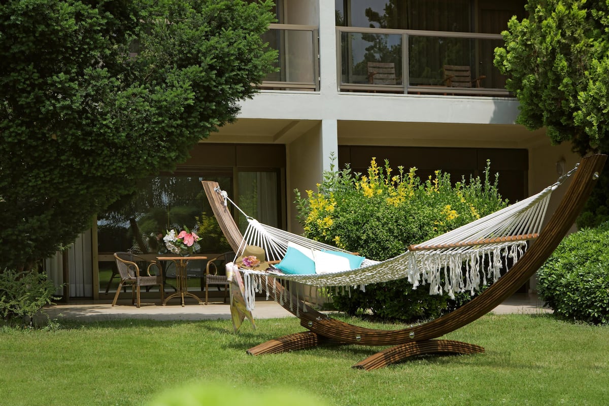 Twin Family Garden Room with Terrace | Ausblick vom Zimmer