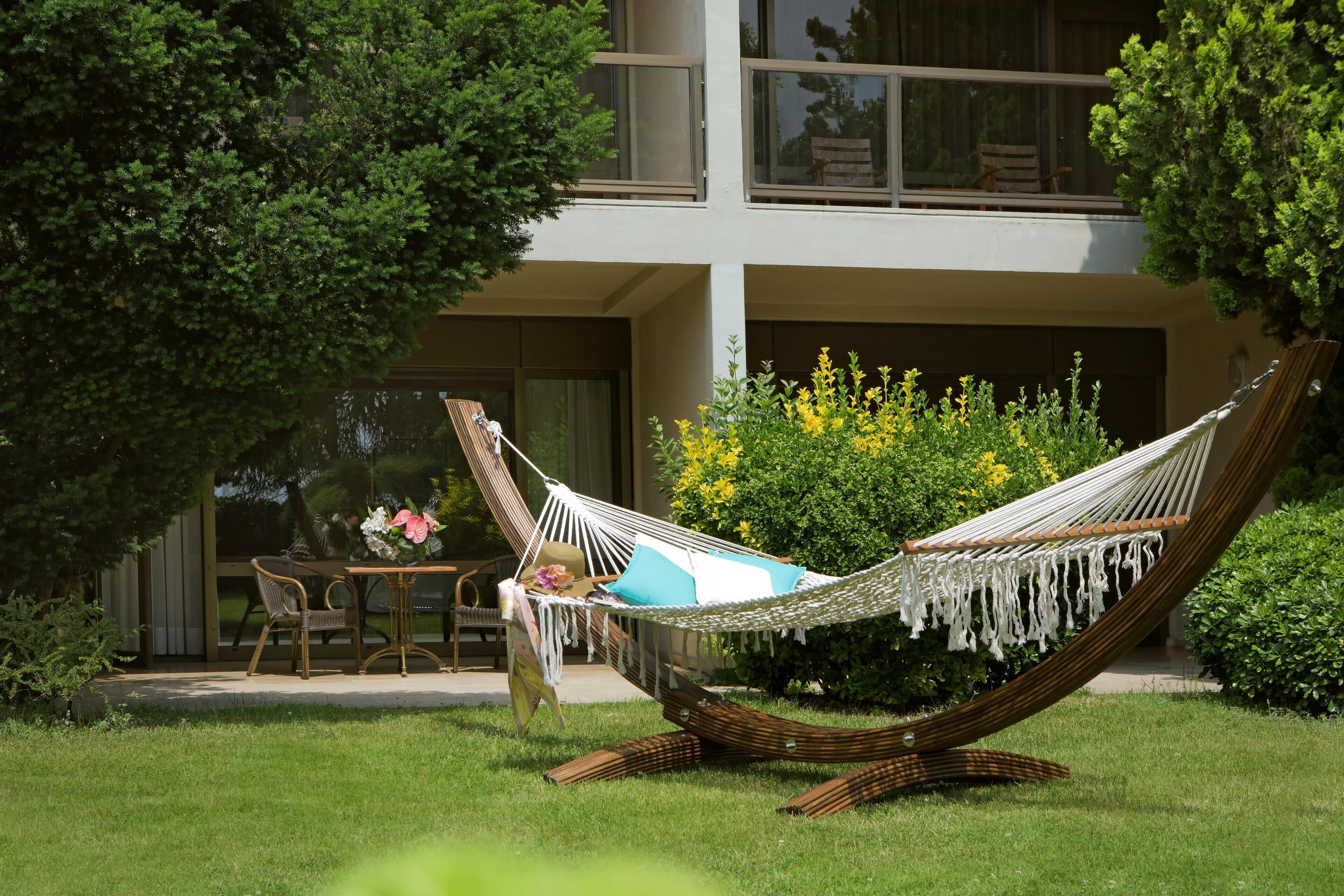 Twin Family Garden Room with Terrace | 客房景观