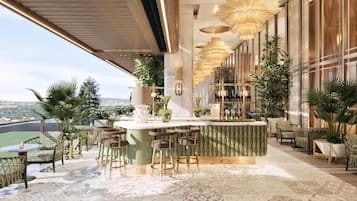 Cocktail bar, pool views, open daily