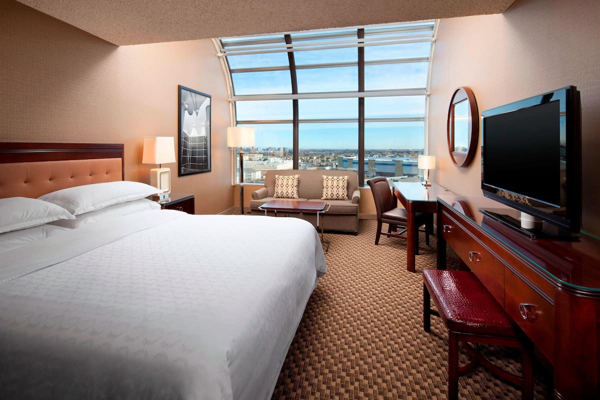 room, 1 king bed with sofa bed (view) | 1 bedroom, premium bedding, pillow-top beds, in-room safe