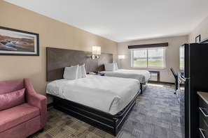 Desk, laptop workspace, iron/ironing board, WiFi (free) - Best Western Shepherdsville-Louisville South Hotel (Shepherdsville)