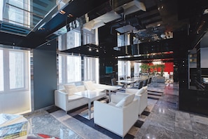 Chambre Club (Club City) | Salon d’affaires