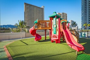 Außen-Kinderspielplatz