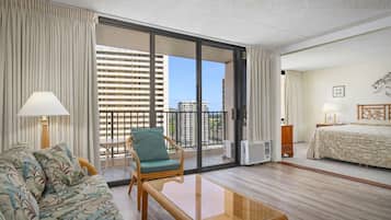 Superior Room, 1 Bedroom | In-room safe, individually decorated, individually furnished, desk