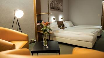 Ropa de cama hipoalergénica y escritorio