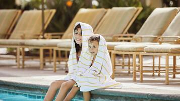 Outdoor pool, sun loungers