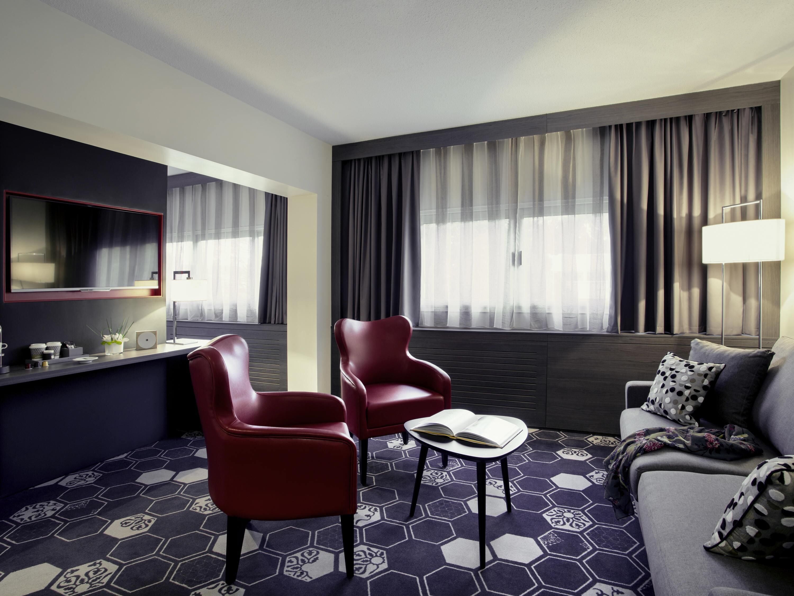 suite, 1 double bed with sofa bed | premium bedding, minibar, in-room safe, desk