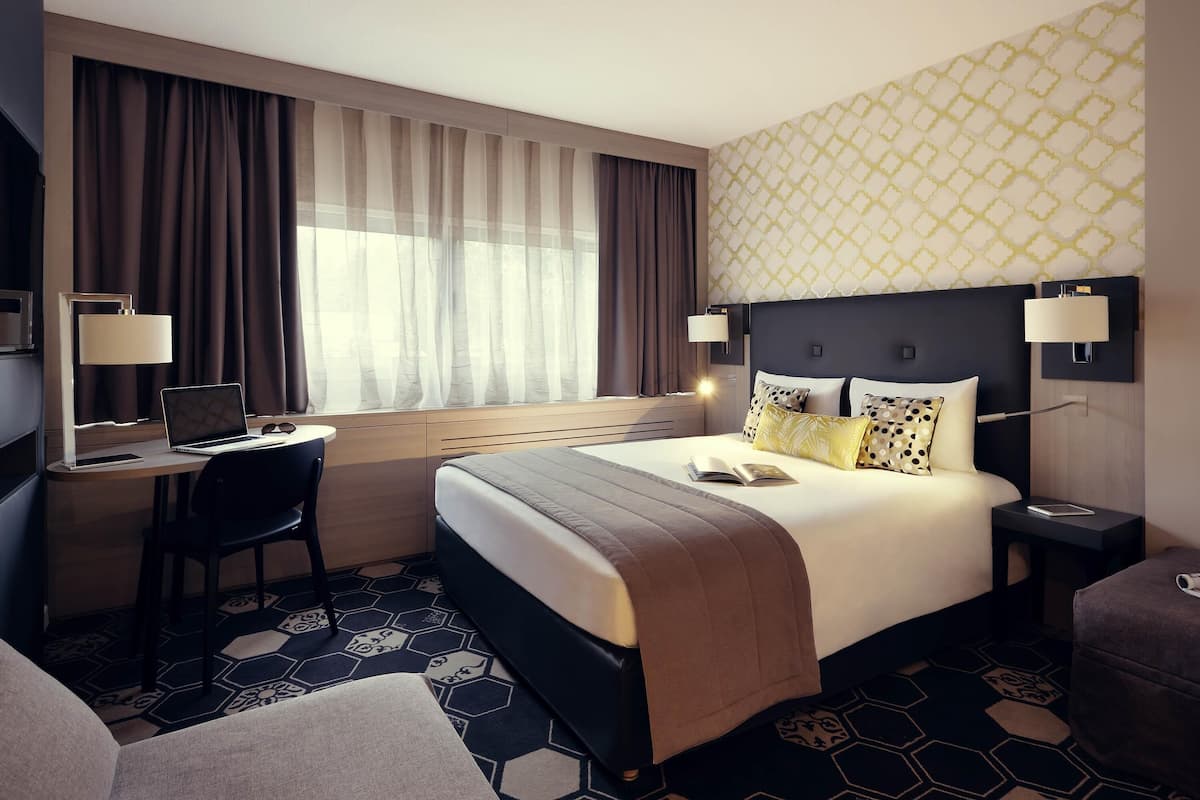 Family Room, 1 Double Bed with Sofa bed | Premium bedding, minibar, in-room safe, desk