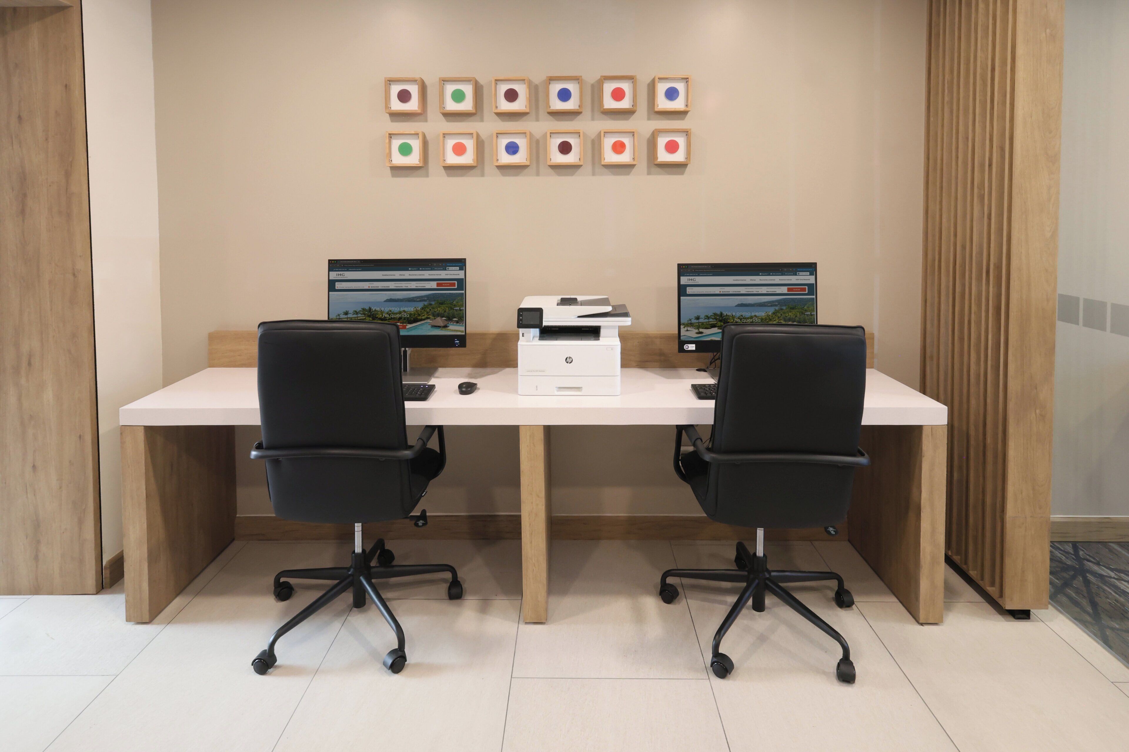Photo - Holiday Inn Express Tecnológico Monterrey by IHG
