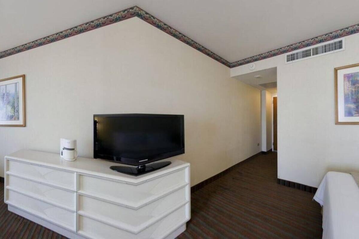 In-room safe, desk, iron/ironing board, cribs (free)
