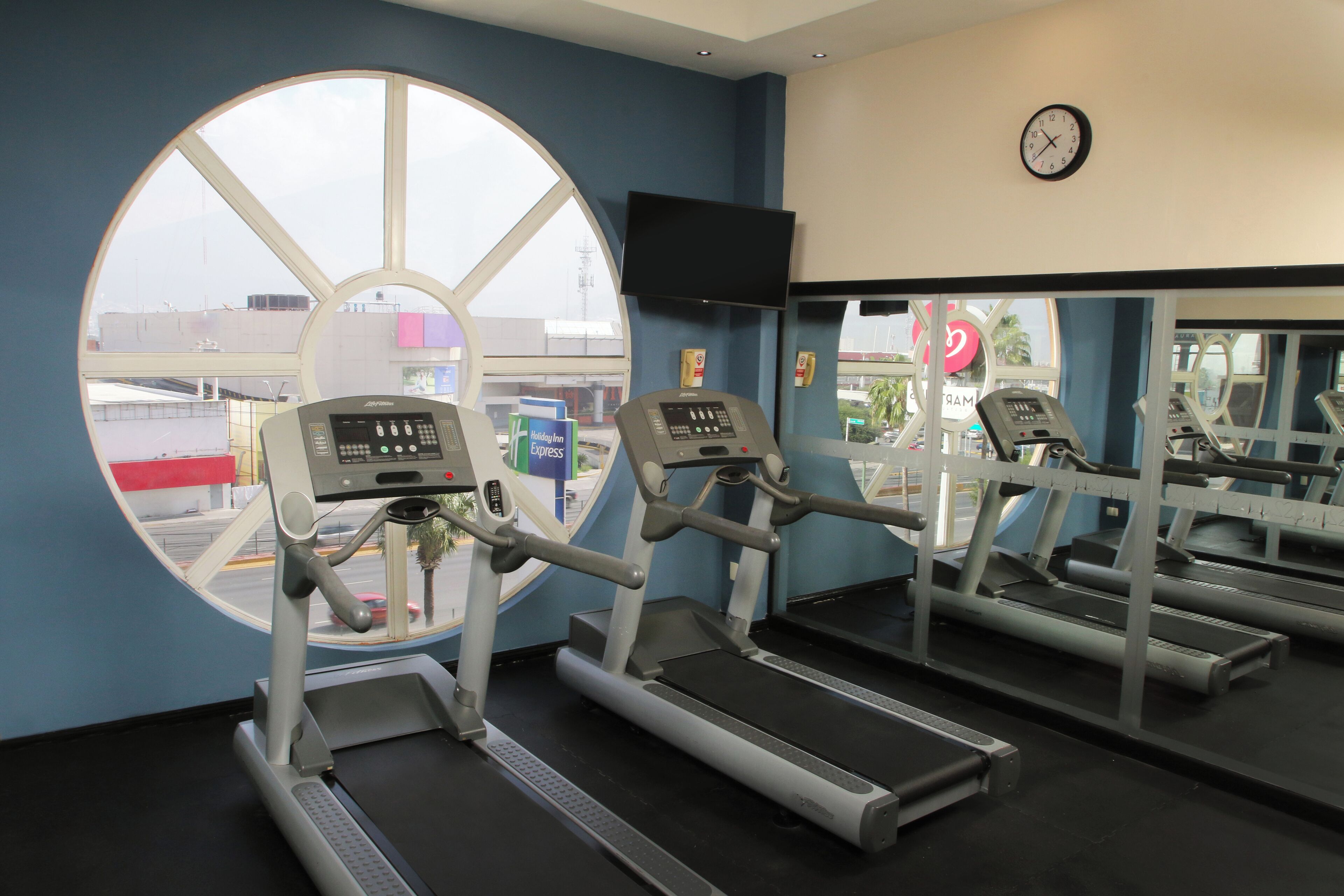 Foto - Holiday Inn Express - Monterrey - Tecnologico by IHG