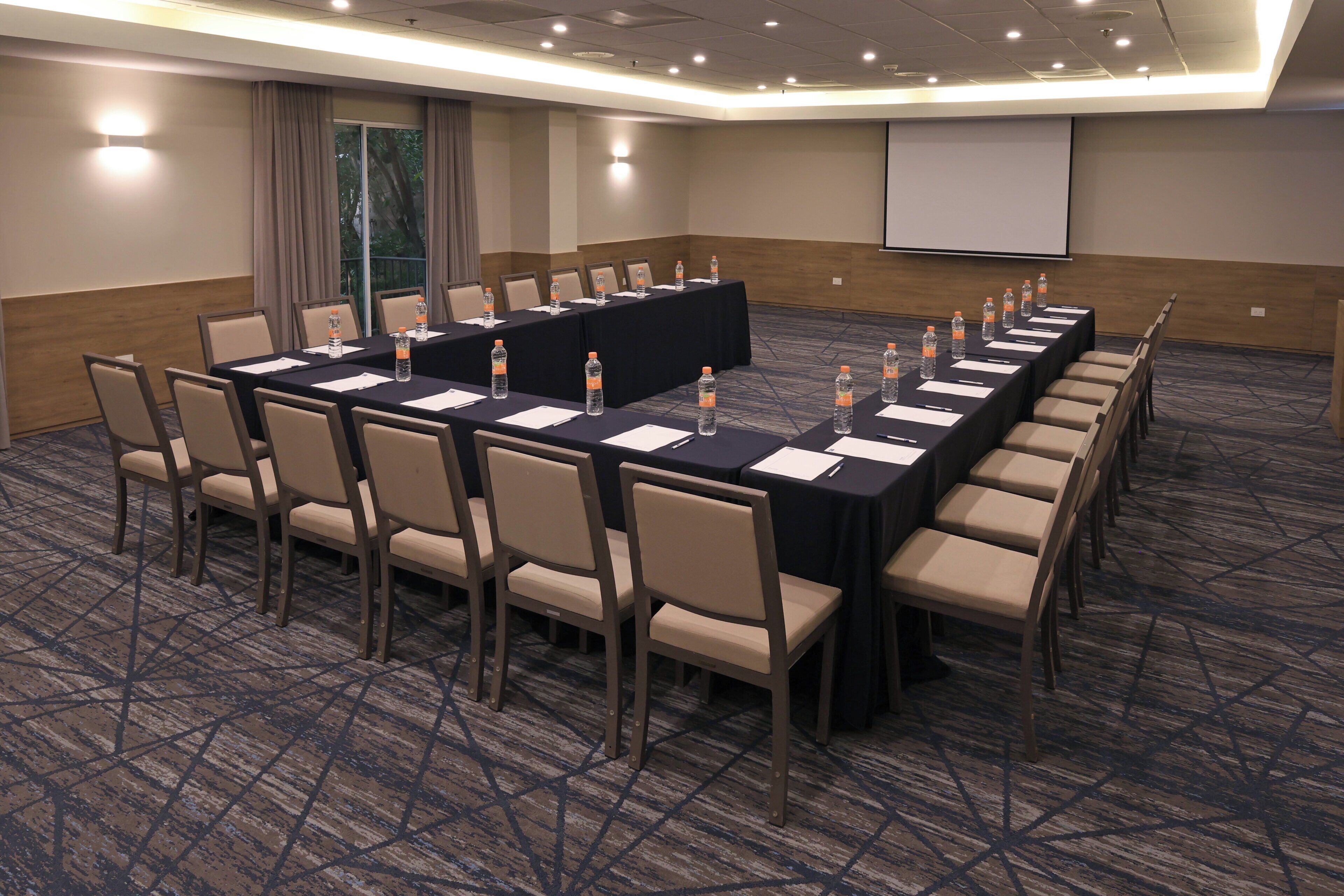 Photo - Holiday Inn Express Tecnológico Monterrey by IHG