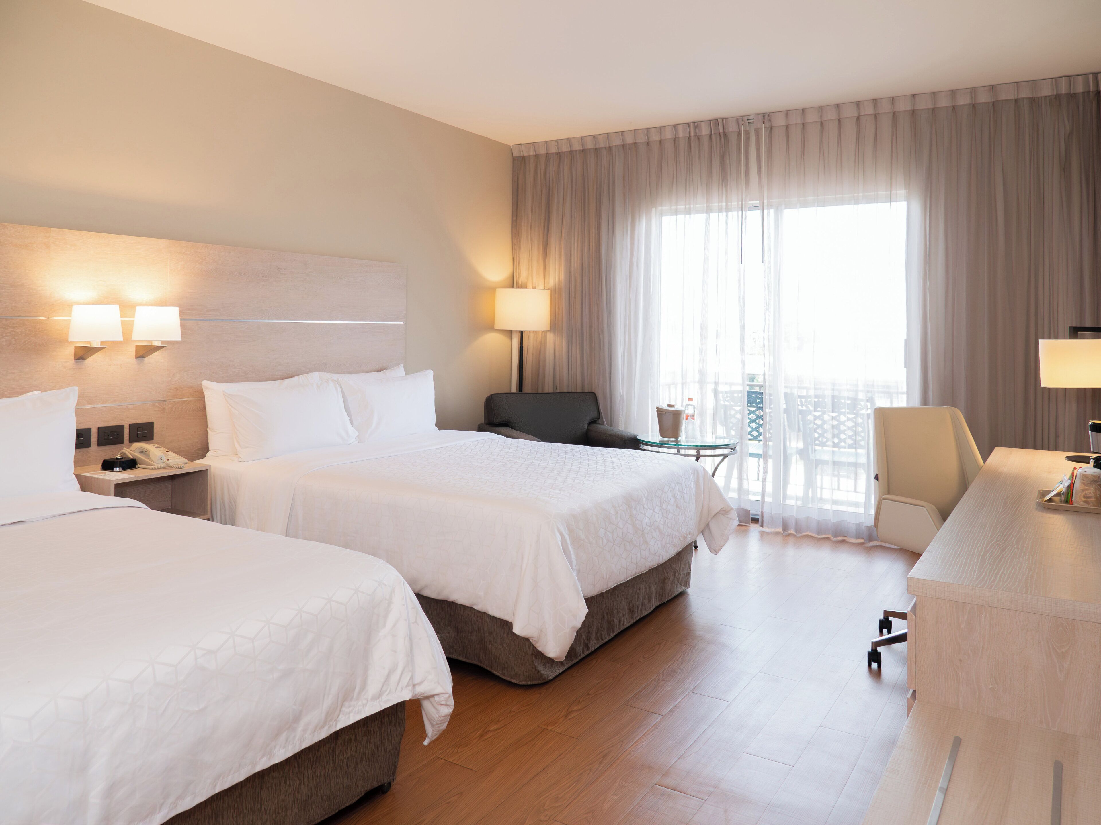 Photo - Holiday Inn Express Tecnológico Monterrey by IHG