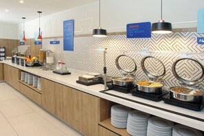 Free daily local cuisine breakfast 