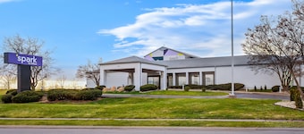 Spark by Hiton Bettendorf Quad Cities