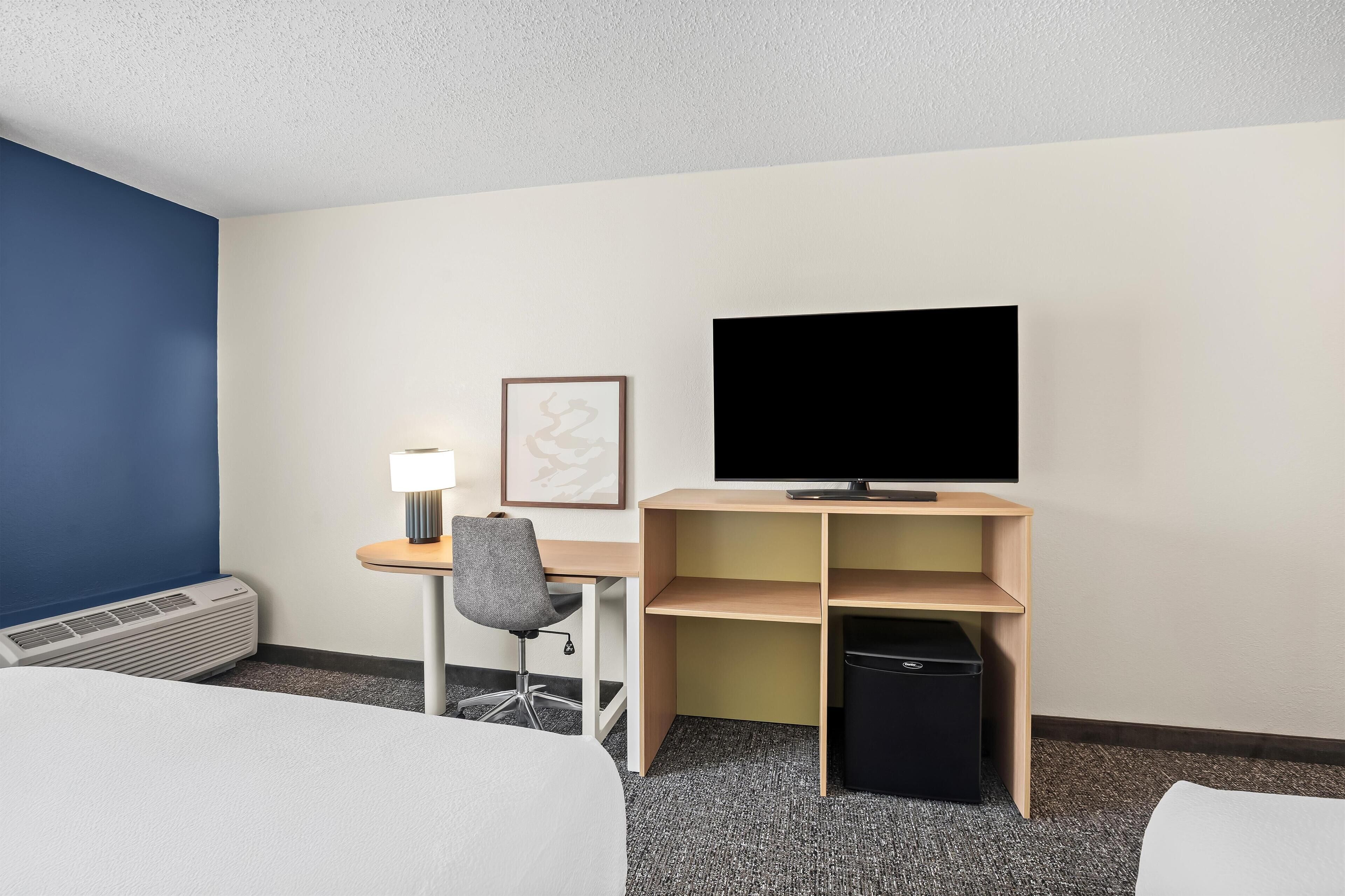 Espace de travail pour ordinateur portable, fer et planche à repasser