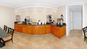 Desayuno buffet incluido