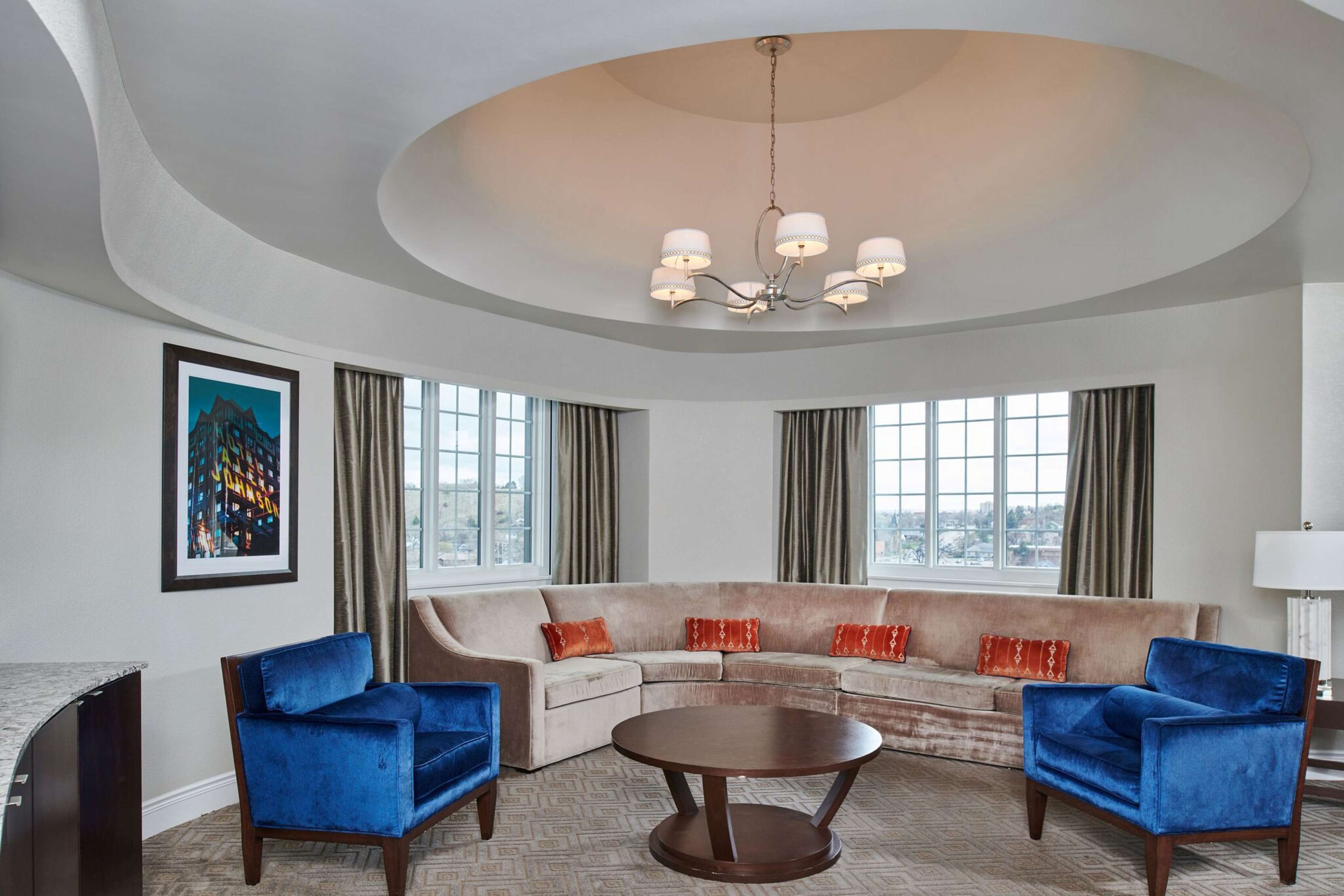 presidential suite, 2 bedrooms | living area | 42-inch lcd tv with premium tv channels, tv