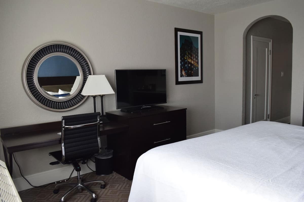 Premium bedding, pillow-top beds, in-room safe, blackout curtains