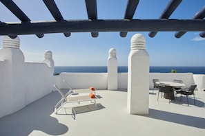Beach/ocean view