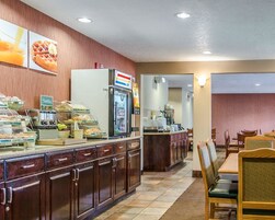 Desayuno continental incluido todos los días 